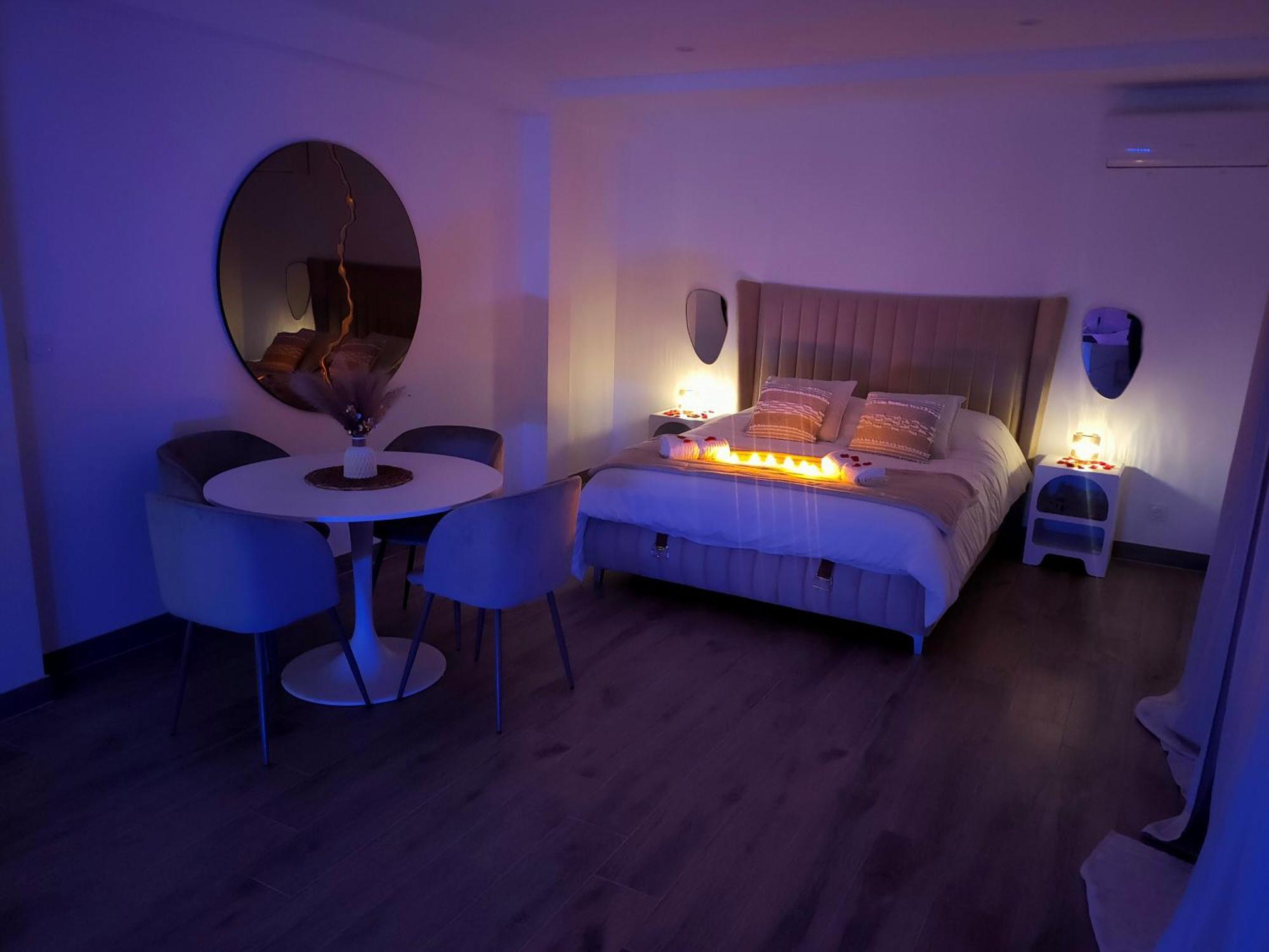 Love Room - Cocon Room - Toulon - Ollioules Exteriör bild